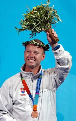 Jozef Gönci — portrét, Sieň slávy VŠC DUKLA