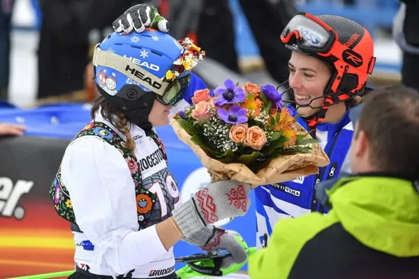 Petra Vlhová v slalome v Ofterschwangu, Veronika Velez Zuzulová sa lúčila so súperkami
