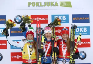 Paulína Fialková v šprinte šiesta, v stíhačke BRONZOVÁ, fotografia 3
