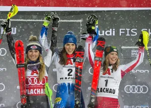 Petra Vlhová vo Flachau zdolala Mikaelu Shiffrin, fotografia 3