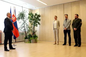 A. Kuzmina na prijatí u ministra obrany SR Petra Gajdoša, fotografia 2