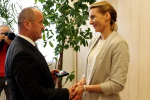 A. Kuzmina na prijatí u ministra obrany SR Petra Gajdoša, fotografia 3