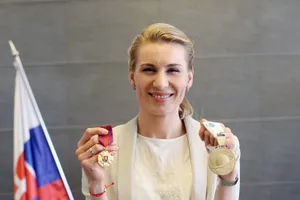 A. Kuzmina na prijatí u ministra obrany SR Petra Gajdoša, fotografia 7