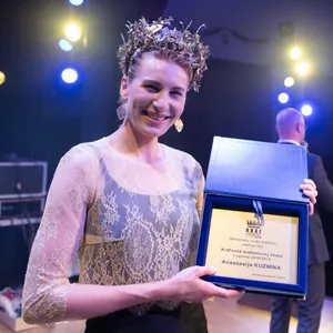 Anastasia Kuzmina sa ôsmykrát stala Kráľovnou biatlonovej stopy, fotografia 3