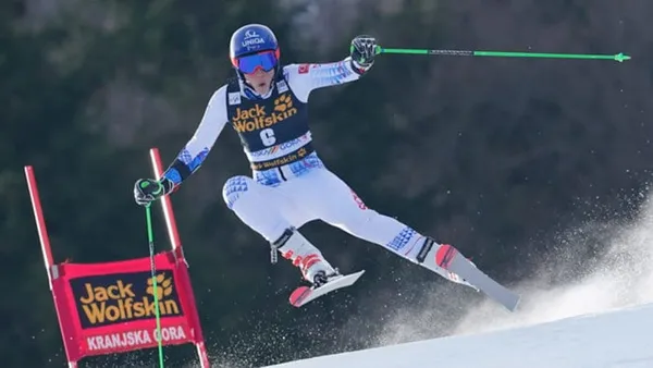 Petra Vlhová v obrovskom slalome strieborná