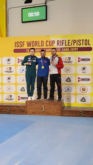 Patrik JÁNY vystrieľal vo SP v Káhire 1. a 2. miesto, fotografia 3