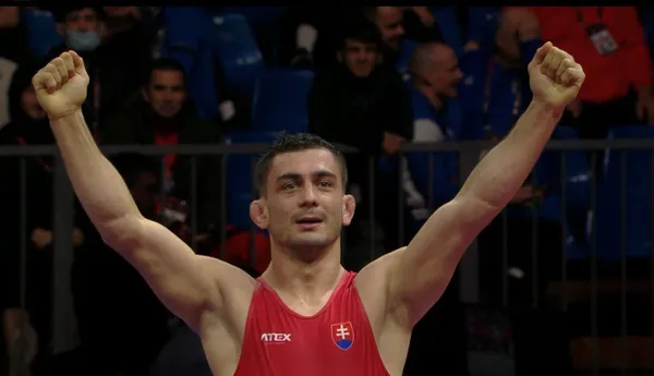 Zápasník Tajmuraz SALKAZANOV majstrom Európy!